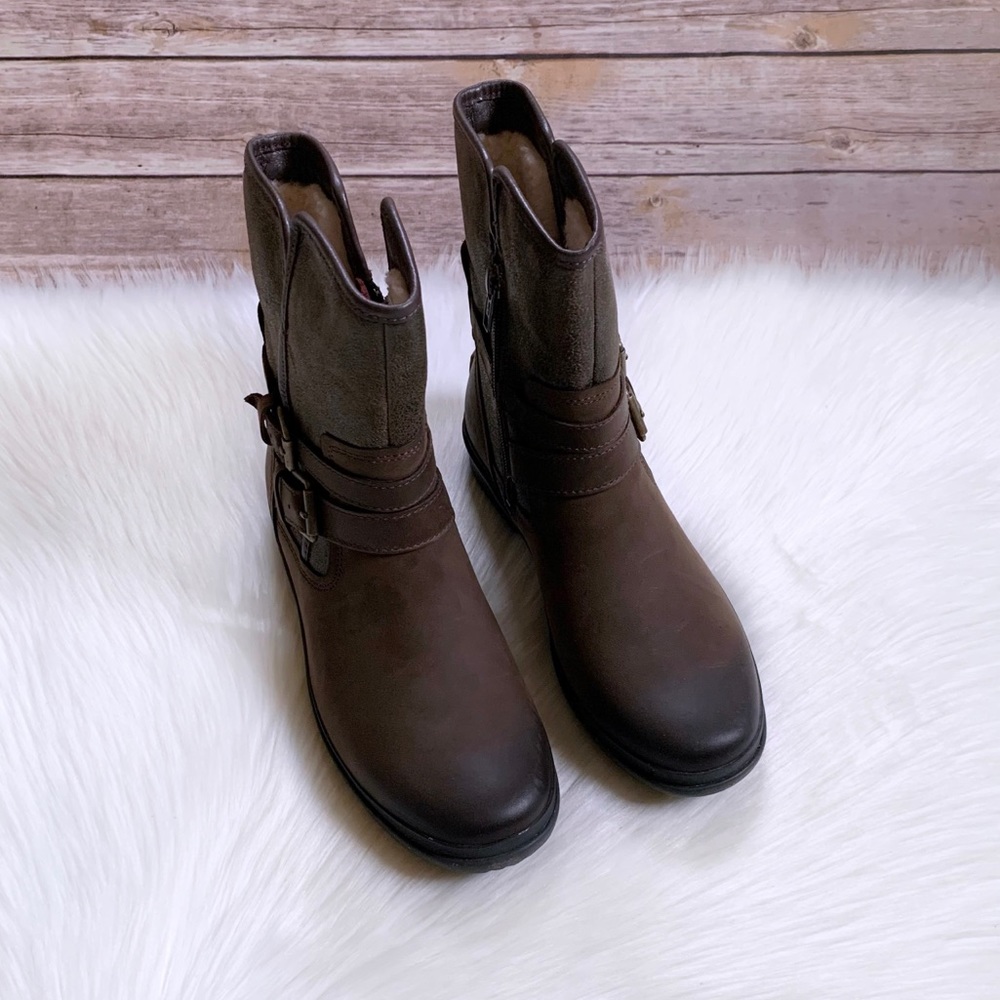 UGG Simmens Stout Leather Moto Boots - Picture 4 of 8